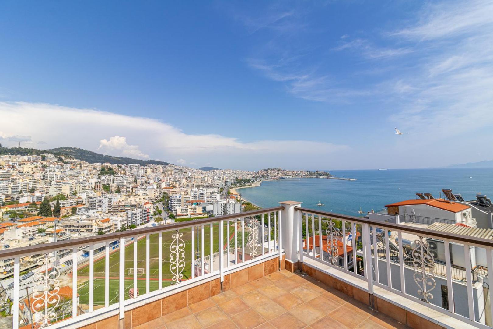 Апартаменти Finas Penthouse,Private Terrace,Great View,Mins From Sea Кавала Екстер'єр фото